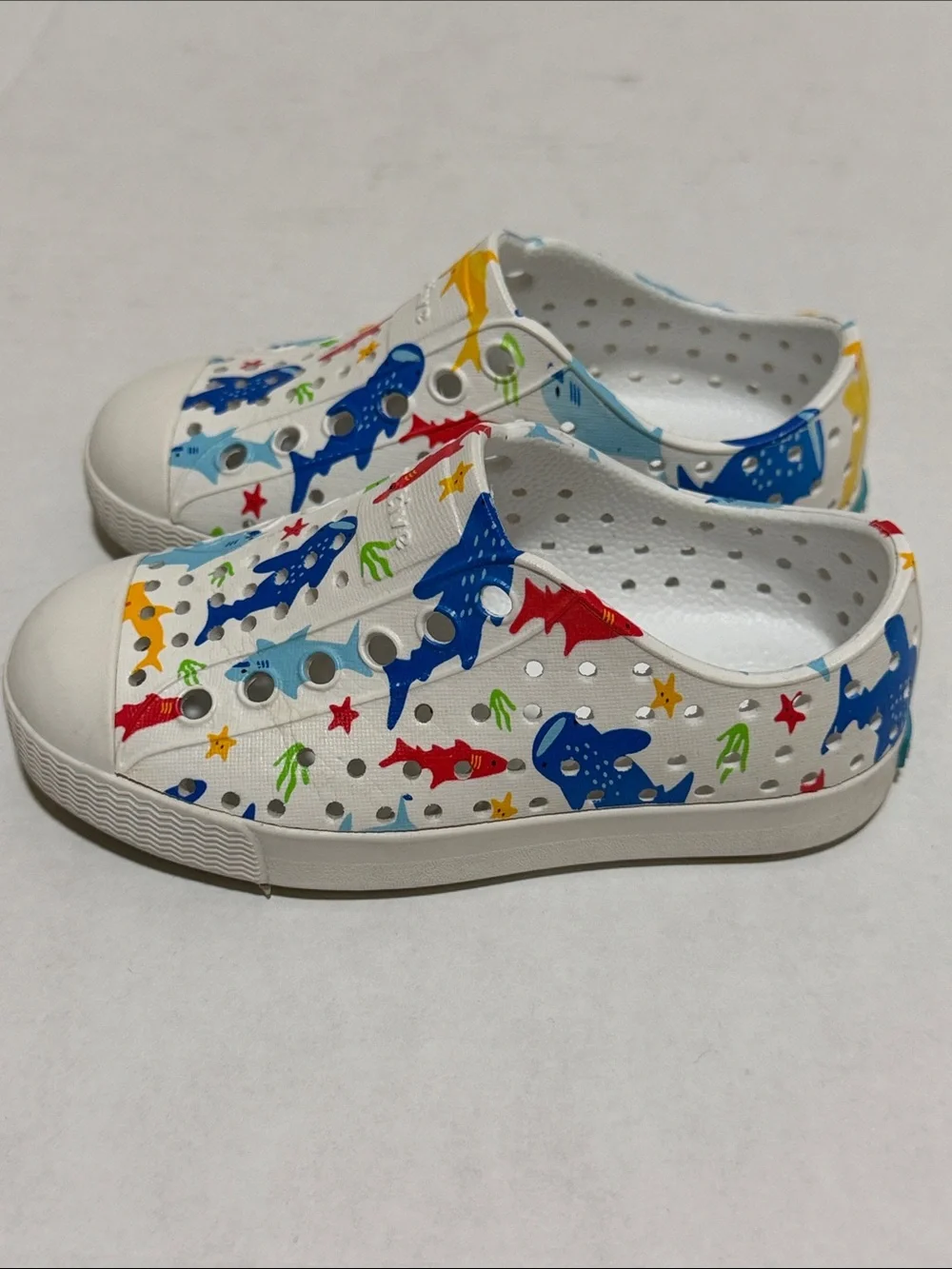 Native Jefferson Water Shoe Sneakers Marine Life Shark Print - Toddler Size 7